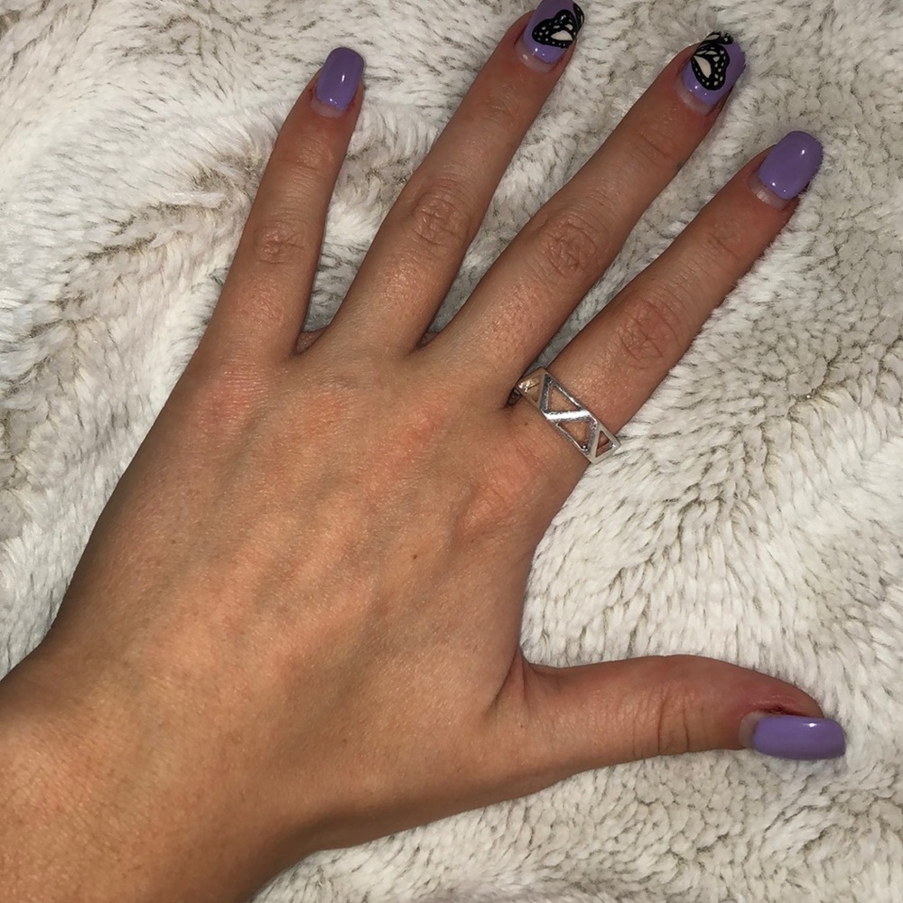 Silver Triangle Ring - Picture 2 of 3